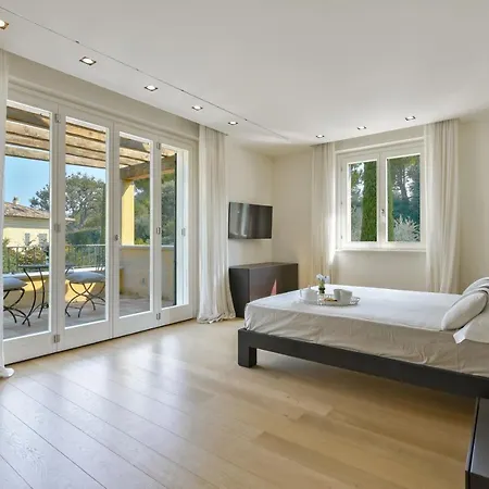 Villa Piane Chienti Sleeps 8 Pool Air Con Wifi Molino Ciccolini